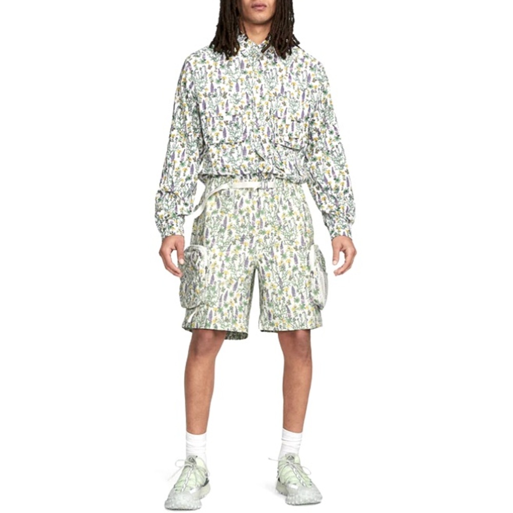 NWOT NIKE ACG Snowgrass Cream Floral Men's Cargo Shorts Size M - Picture 7 of 16